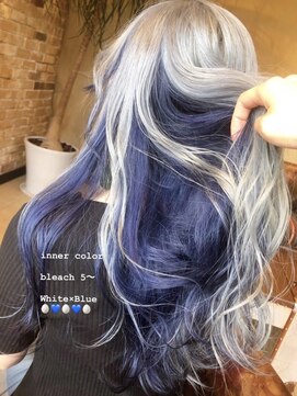 リーヘア(Ly hair) White×Navy inner color＊°+