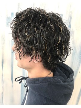 アップ(A+hair) ツイストスパイラルハイライトウルフパーマメッシュカラー