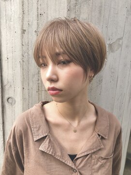 リバレッジ 広尾(Leverage) ハイトーンベージュ大人ショート