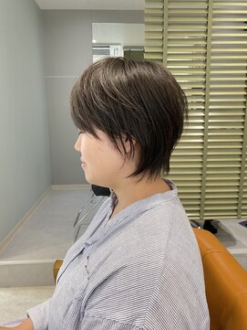 ソラ(sola) まとまりがポイント大人ショート