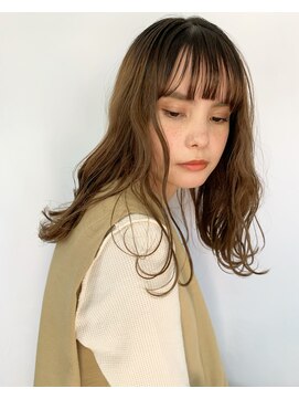 ステイシー(stay she) シースルーミディアムボブヘアー