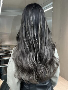 ヨロ 小岩(YOLO) ハイライトカラーミルクティーベージュケアブリーチダブルカラー