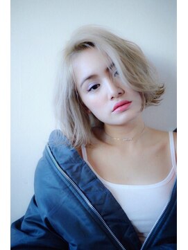 ラべリー 池袋(LOVELEY) かきあげボブ×ハイトーン　【池袋】