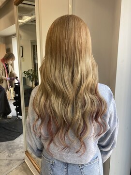 フツーロ 栄(FUTURO) ピンクゴールド