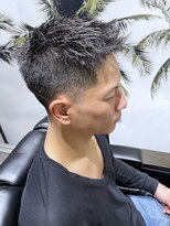 ヨシザワインク バンダイ(YOSHIZAWA Inc. BANDAI)&nbsp;メンズ短髪フェードカット/スキンフェードじゃないフェード/床屋