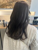 ルーム プロデュースドバイ アミカ(Room produced by Amica) 透明感オリーブグレージュ