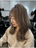 大人ベージュ