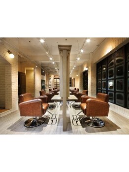 【HPB AWARD 2025 BEST SALON GOLD Prize受賞】[オーガニックハーブカラー+カット\6000]22時迄営業！