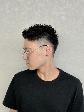 コードバイケンジ 戸塚(CODE by KENJE) ブラックエアフェード