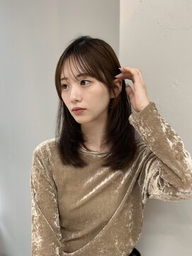 ボタン シブヤ(VOTAN SHIBUYA) オリーブベージュ/レイヤーカット/透明感カラー/韓国ヘア