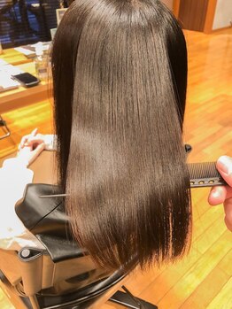 コレット(COLLET)の写真/全国の髪質改善専門店が使う最先端の縮毛矯正◇ダメージレスな施術で圧倒的な艶と、まとまりを実現♪