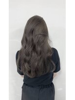 アクション 心斎橋店(ACTION)&nbsp;20代30代大人可愛いレイヤーカット　くすみベージュ