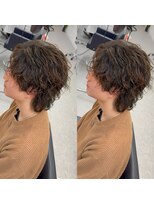 ブライト(BRIGHT) ツイストスパイラルパーマセンターパートウルフ