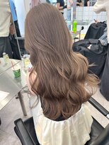 サンク 原宿 表参道(cinq) ダブルカラーミルクティーベージュグレージュレイヤーカット韓国