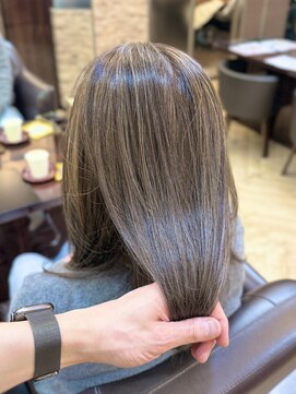 キャラ 池袋本店(CHARA) 脱白髪染め！白髪ぼかしハイライトアッシュベージュ【池袋】