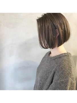 ミント(mint) 赤み除去！透明感ショートボブ♪