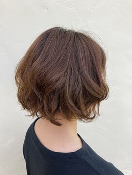 モガ美容室(Moga) くるりんとした毛先にフレンチな香りを忍ばせてるミニボブ♪
