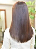 うねりを改善 / 乾かすだけで髪の毛をまとめましょう