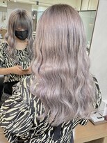 ディア(.eer)&nbsp;プラチナグレー☆ハイトーンショート⇒艶ロング/シールエクステ