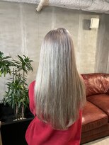 リエコー(RE'ECHO)&nbsp;ホワイトベージュ/エクステ付きカラー　髪質改善/プルエクステ