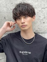 アーリー(Ali'i)&nbsp;ソフトツイストパーマ刈り上げマッシュツーブロックサイドパート