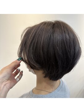 イーチエフ(each f.) 【藤本 麻衣】ハンサムショート×グレージュ