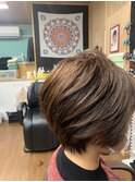 ショートボブ