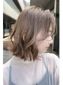 レイヤーカット オリーブベージュ ニュアンスパーマ