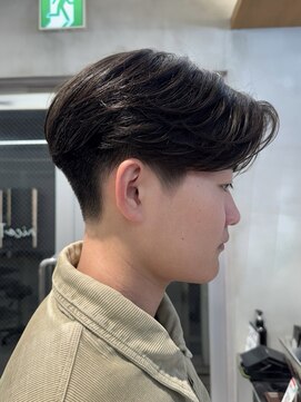 ニコ トウキョウ(nico TOKYO) 毛流れセンターパート/ニュアンスパーマ