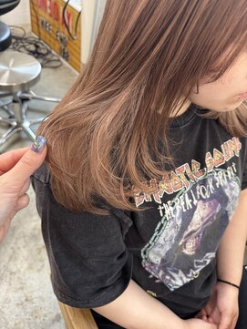 ウィークエンド(WEEKEND) ブリーチ+カット+トリートメント【￥23900~】