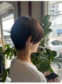 ミニウルフ大人上品なショートスタイル