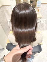 ゼストソエル(ZEST soell)&nbsp;立川／透明感カラー／髪質改善／艶髪ミディアム／柔らか質感