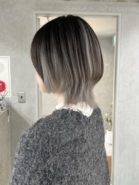 ラック(LUCK) インナーシルバー/船橋/くすみベージュ/細めハイライト