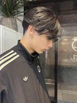 ベル(BEL)&nbsp;毛流れセンターパート