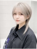 ロングウルフヘア/ホワイトグレージュ/メンズライク女子