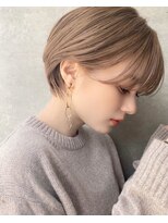 はんなり 行徳 ブリーチ×透明感ベージュショート