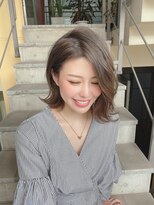 ロンド ストラーダ 心斎橋(Lond strada)&nbsp;ショート×ハイライト白髪ぼかし×マチルダボブ[心斎橋]