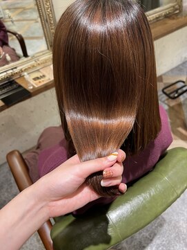 ムーン(moon) #ミディアムヘア #ショコラベージュ #ボブルフ #ベビーバング