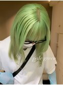 1636エメラルドグリーンネオンカラーセンター分けボブエギュモリ