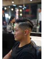 タイト スワッグ バーバーワークス(TIGHT SWAG BARBERWORKS)&nbsp;スキンフェード×ベーシックパーマ