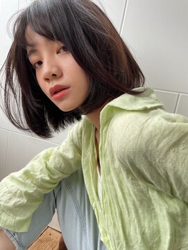 パトゥ 京都四条烏丸(patou) グレーベージュで透明感あふれるスタイル