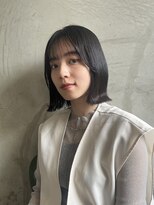 艶っぽい外ハネボブ×顔まわりに添うサイドバング