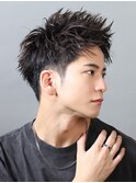 男らしく決まる、スパイキーヘア