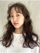 ナループロアオハナ(Nalu pu loa ohana)&nbsp;ロングパーマコテ巻き風パーマロングゆるふわパーマウェーブ