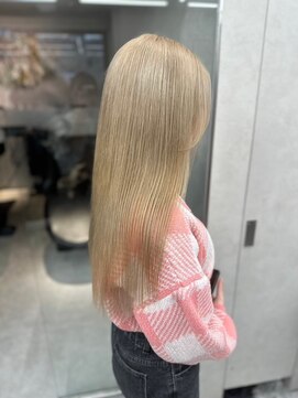 ロンドルピナス 小倉(Lond Lupinus) ブルーブラック/ワイドバング/美髪のススメ/外ハネボブ/北九州