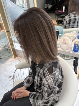 ロンドルピナス 小倉(Lond Lupinus) ブルーブラック/縮毛矯正/美髪のススメ/外ハネボブ/髪質改善