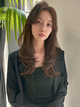 ユーフォリア 青山(Euphoria) 透明感ブラウンカラー&大人レイヤー