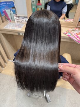 ラディシュ さがみ野(RADISH) ココアブラウン髪質改善メテオカラー愛され小顔艶ミディアムヘア