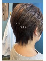 ハチ(.hachi)&nbsp;short ウルフ