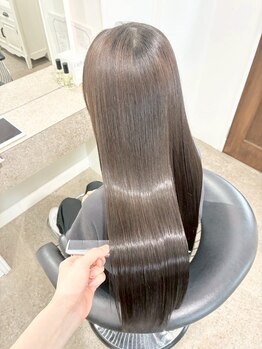 オフィーリアの写真/【名古屋矢場町でブリーチ縮毛矯正/髪質改善】こだわり続けたオフィーリアの髪質改善ストレート